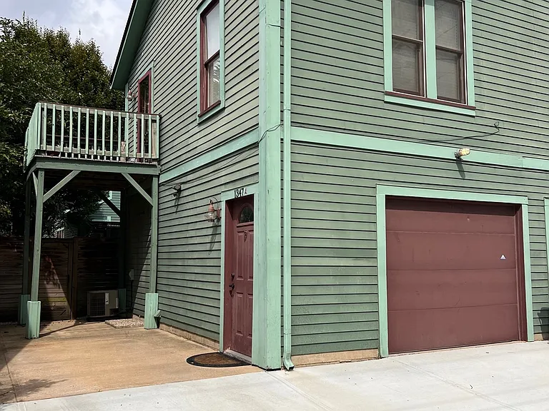 1347A N Park Ave — Photo 1
