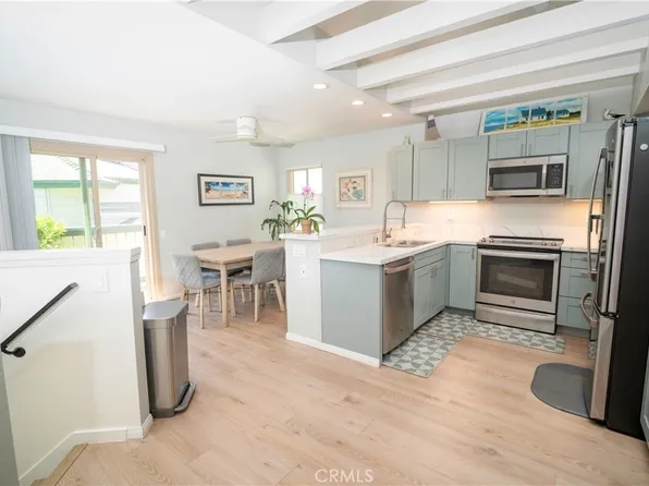 4773 Lamont St, San Diego, CA 92109