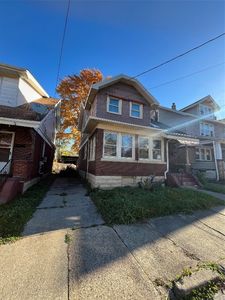 2611 Jackson Ave, Erie, PA, 16504