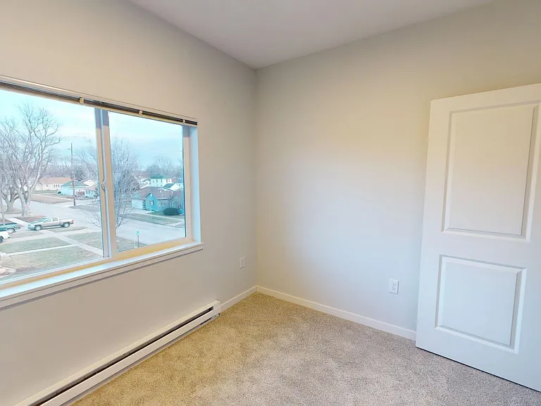 Overlook Apartments — Photo 39