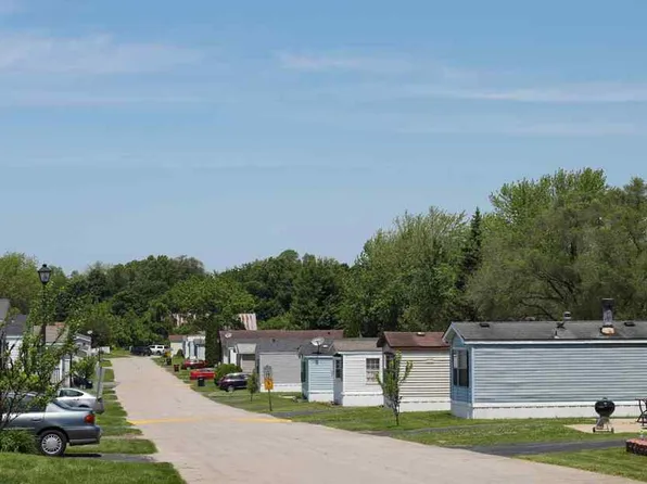 Pleasant View Estates, 7604 Red Arrow Hwy #1a4, Watervliet, MI 49098