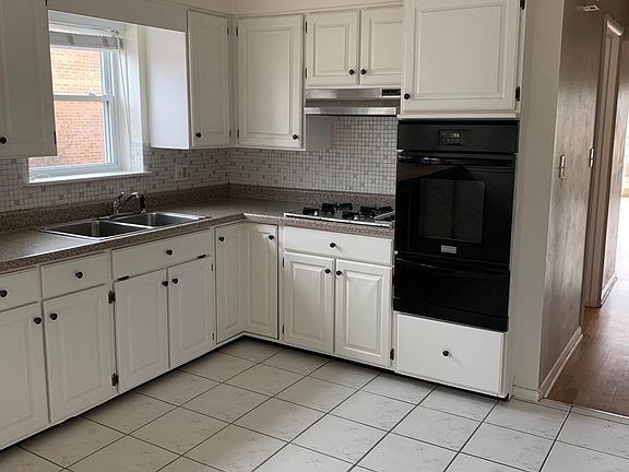 5th image of 720 57th St #2