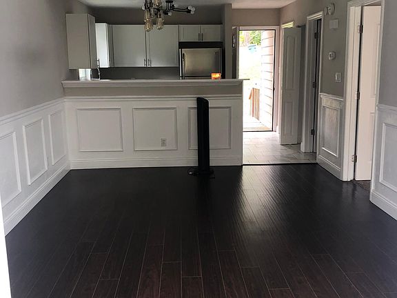 4th image of 2504 Dundee Dr