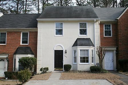 2802 New South Drive