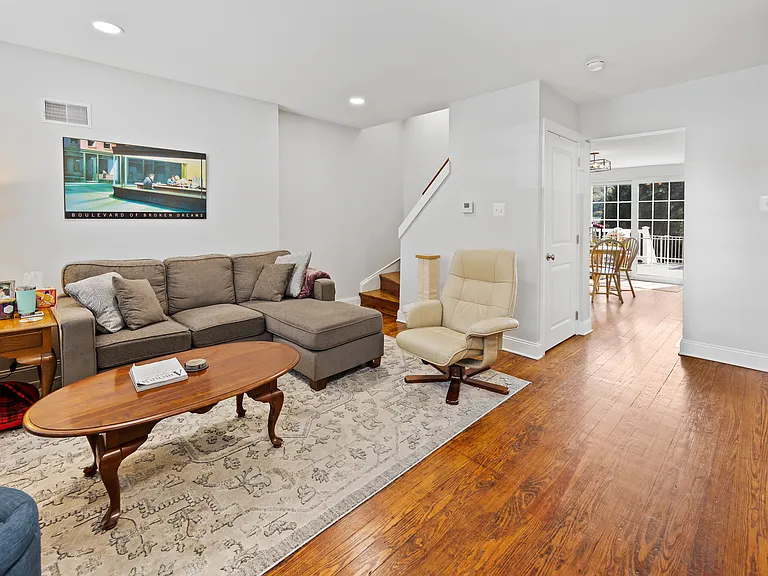 371 Spring Mill Ave — Photo 13