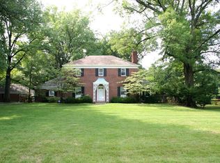 987 W Galbraith Rd, Cincinnati, OH 45231