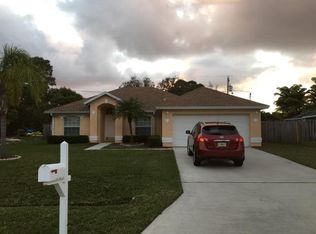 2292 SE Midtown Rd, Pt Saint Lucie, FL 34953