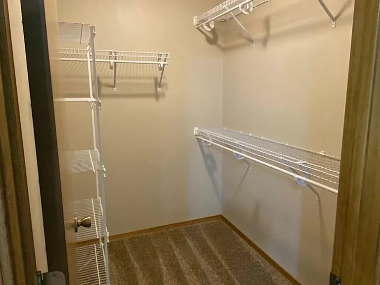 984 W Bates Dr — Photo 15