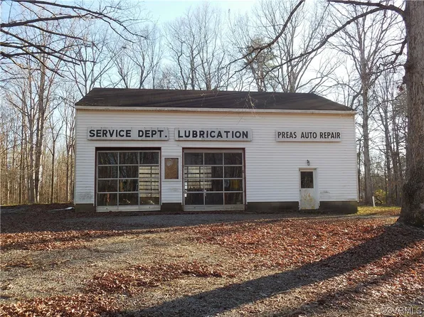 5667 Community House Rd, Columbia, VA 23038