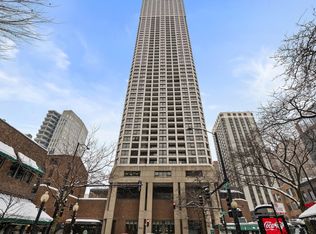 1030 N State St APT 34D, Chicago, IL 60610