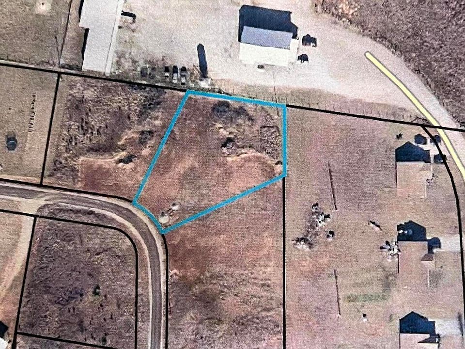 2nd image of 432 Bears Way