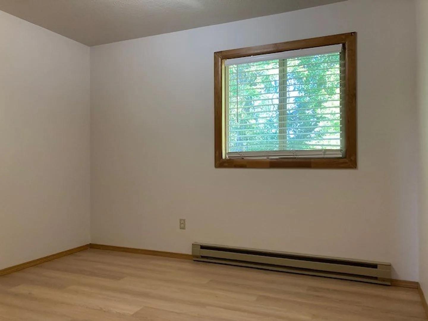 308 N Church Ave — Photo 4