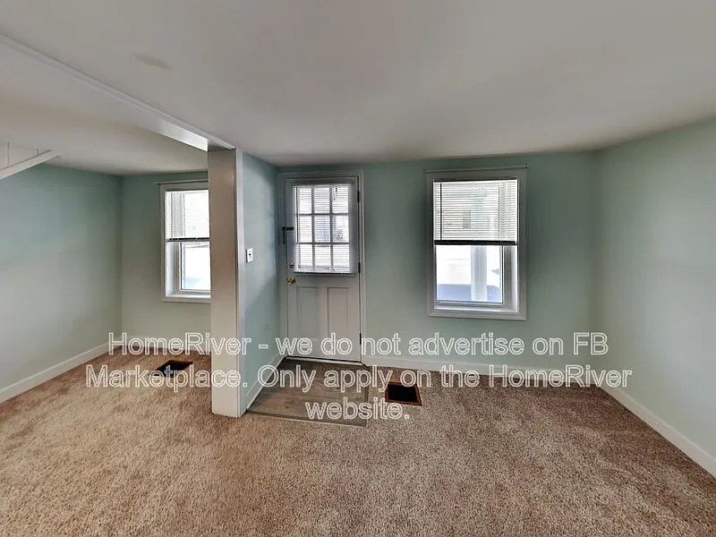 Building Photo - 110 E Burd St
