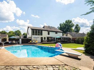 142 W Nolley Dr, Collierville, TN 38017