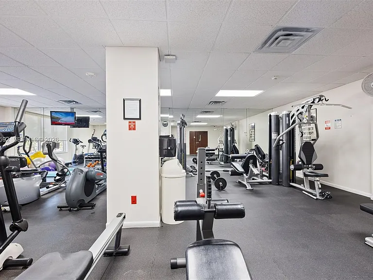 3500 Galt Ocean Dr #803 — Photo 33