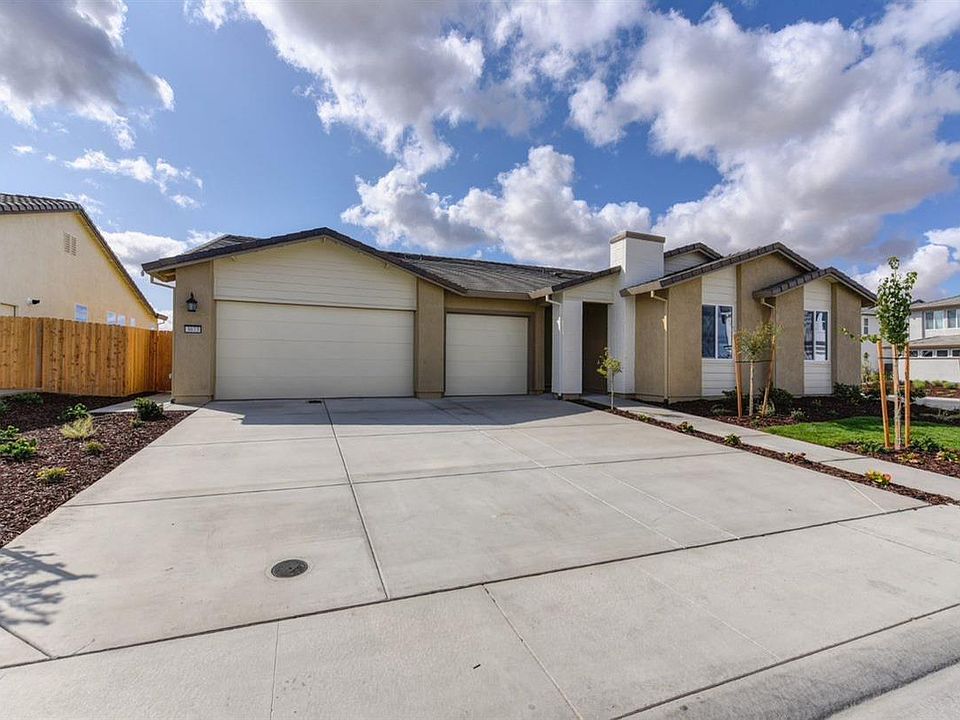 1st image of 3073 N Fontana Dr