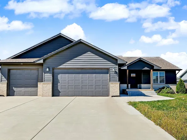 2109 S Michelle St, Wichita, KS 67207