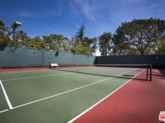 5th image of 2160 Century Park E APT 1209