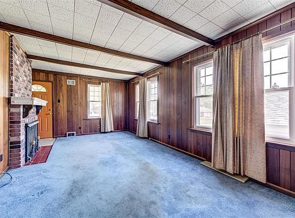 4th image of 4418 Fairfield Ave