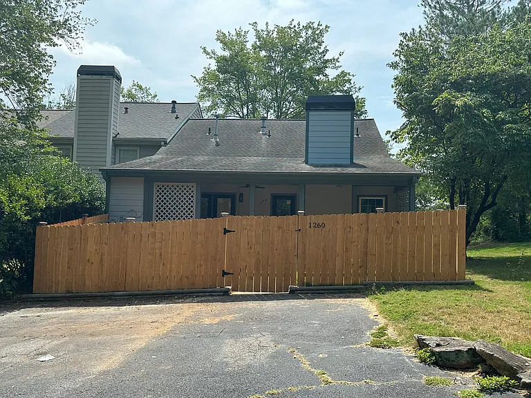 1260 Warsaw Rd #1 — Photo 2