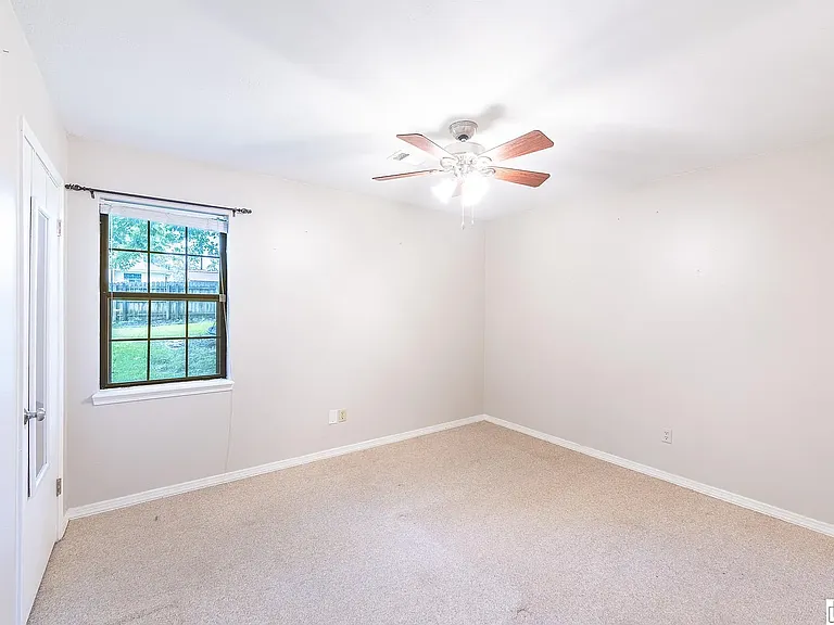 204 Bunker Hill Rd — Photo 10