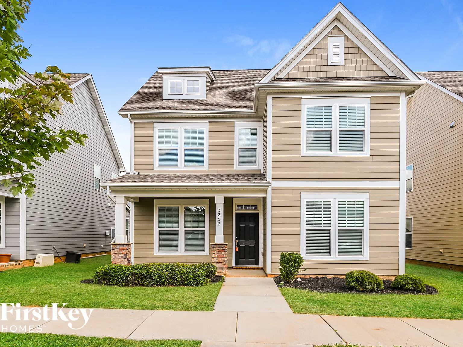 4 bed, 2.5 bath, 2513 sqft, $2,820 — Photo 1