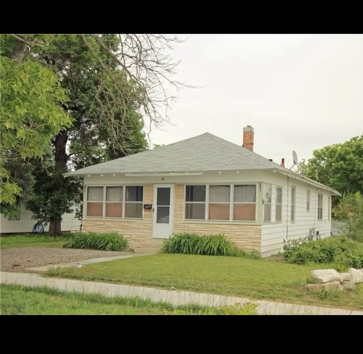 2 bed, 1200 sqft, $2,000 — Photo 1