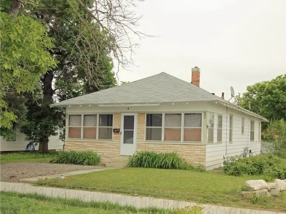 11 Idaho Ave
