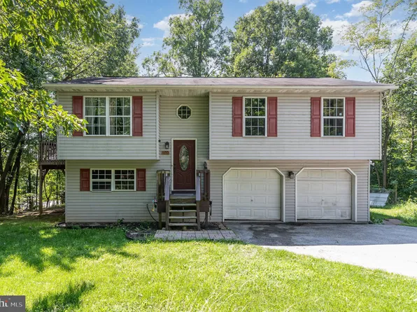 585 Belle Vista Dr, Enola, PA 17025