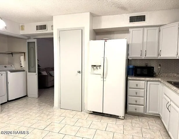 104 Chaumont Dr — Photo 7