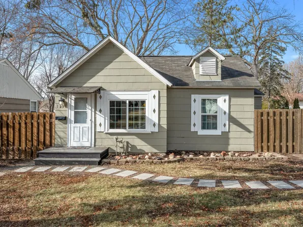 1231 Kent St, Saint Paul, MN 55117
