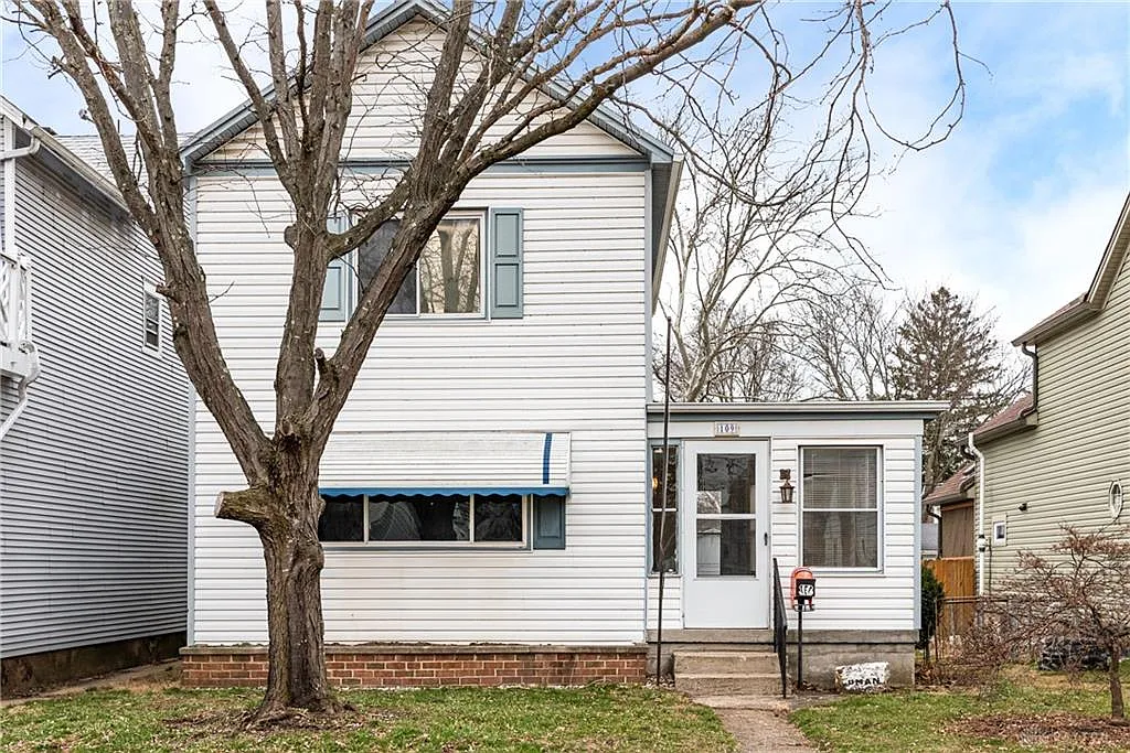 109 E Pease Ave photo 1