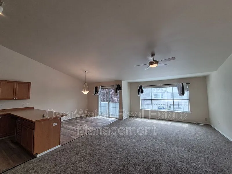 2 bed, 2.0 bath, 1443 sqft, $2,750 — Photo 3