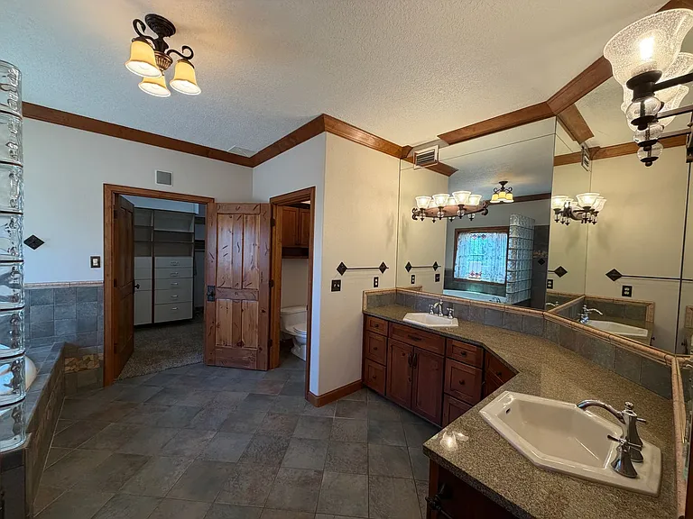 516 Sparrow Hawk Ct SE — Photo 15