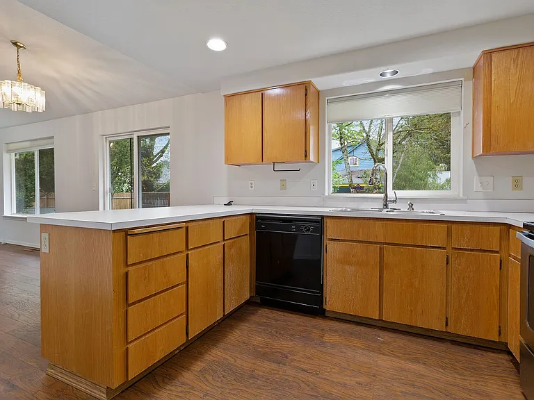 5240 SE 63rd Ave — Photo 31