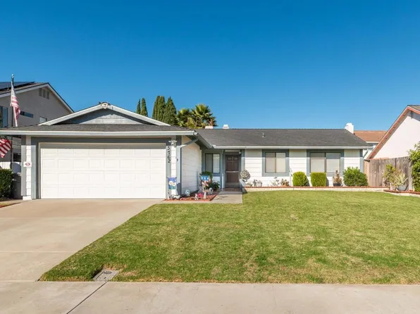 3762 Stanford Dr, Oceanside, CA 92056