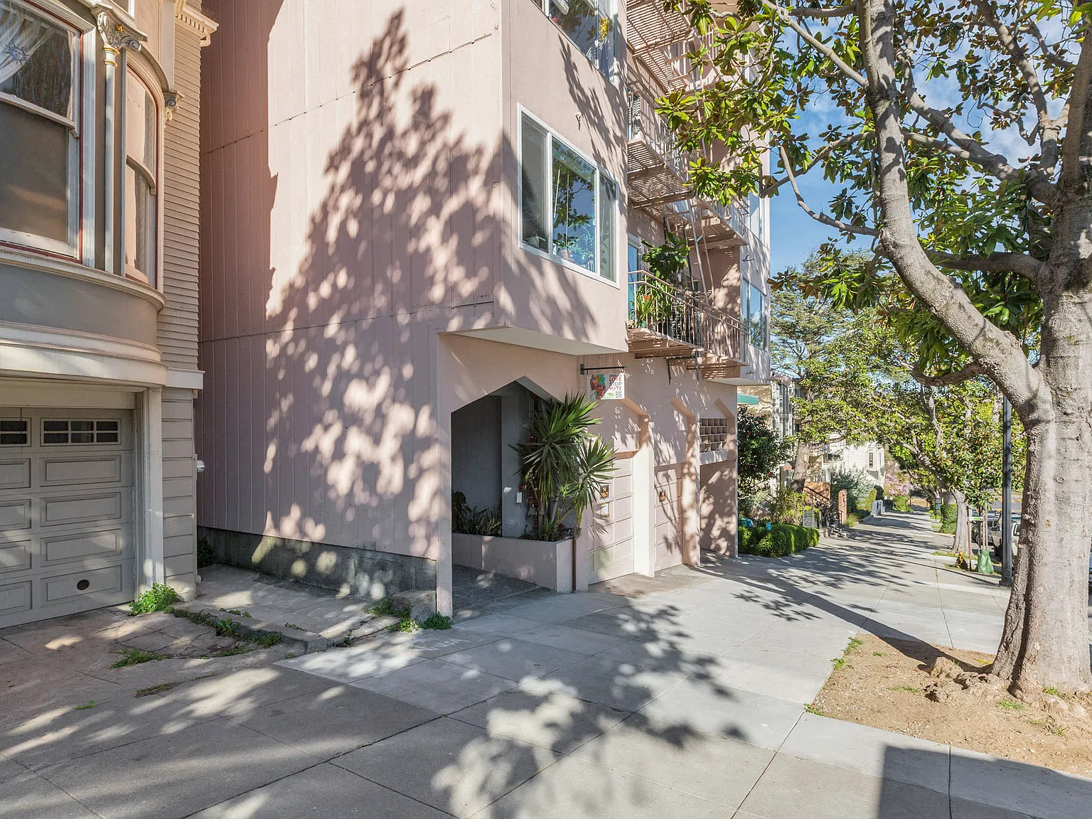 1064 Dolores St Unit 02 - Image 3