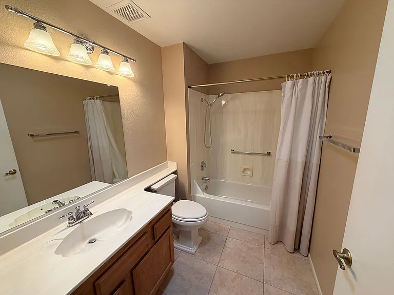 14607 W Yosemite Dr — Photo 17