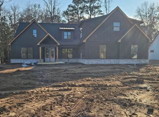 8024 Old Reaves Ferry Rd., Conway, SC 29526