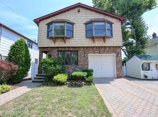 459 Bloomingdale Rd, Staten Island, NY 10309