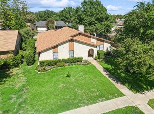 1605 Kingsbridge Dr, Garland, TX 75044