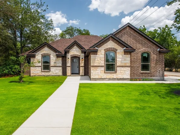 4800 Mona Lisa St, Fort Worth, TX 76137