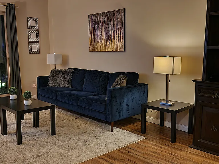 450 J St #4111 — Photo 11