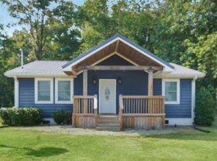 1555 Fairfield Rd, Westmoreland, TN 37186