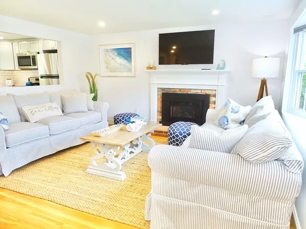 15 Agnes Road, South Dennis, MA 02660