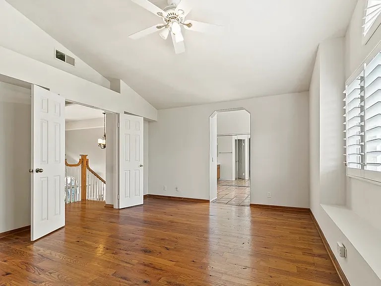 29346 Castle Rd — Photo 13