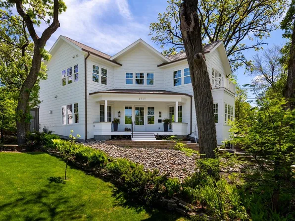 4717 Meadow Rd, Edina, MN 55424