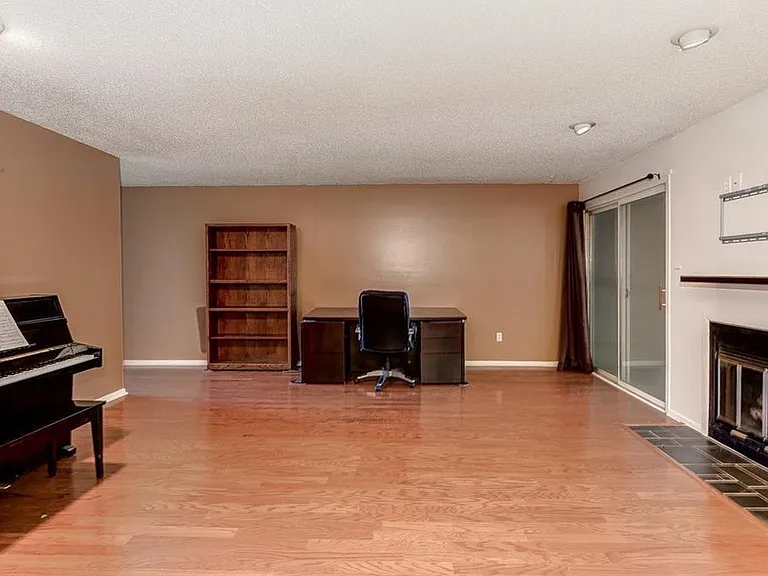 44 Rumson Ct SE — Photo 7