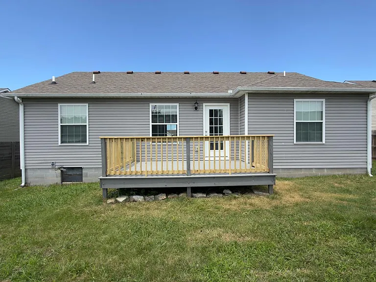 1829 Elizabeth Ln — Photo 27