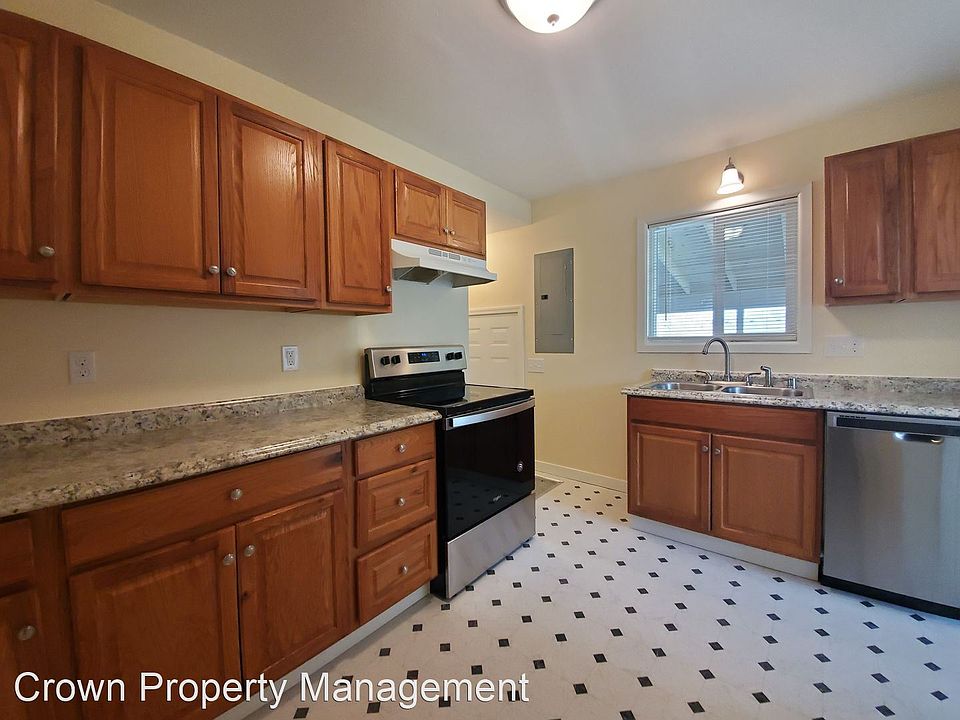 1st image of 200 Cullum Ave